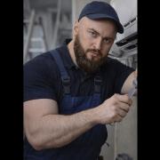 Анзор, 33 года